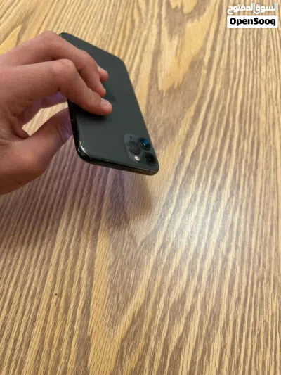 Iphone 11 pro 64gb 73% 4