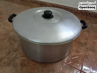 Good Condition pots 3