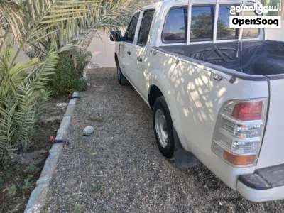 Ford Ranger XL 2