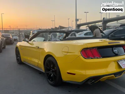 Ford Mustang GT 3