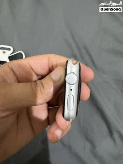 للبيع ساعة آبل SE 1gn الإصدار الأول 3