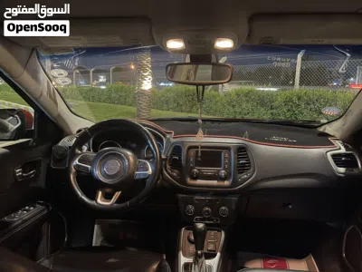 Jeep Compass Latitude 2