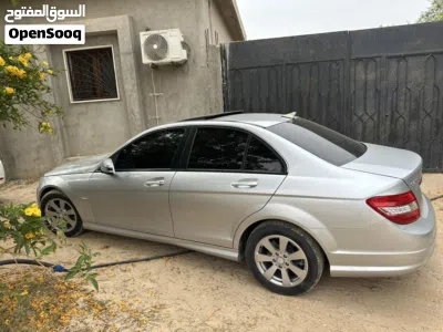 Mercedes Benz C-Class C 200 2