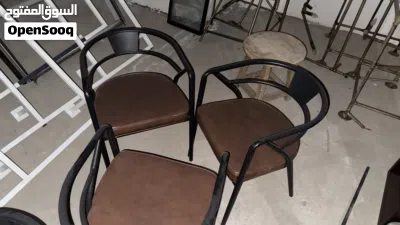 طاولة بار للبيع 3