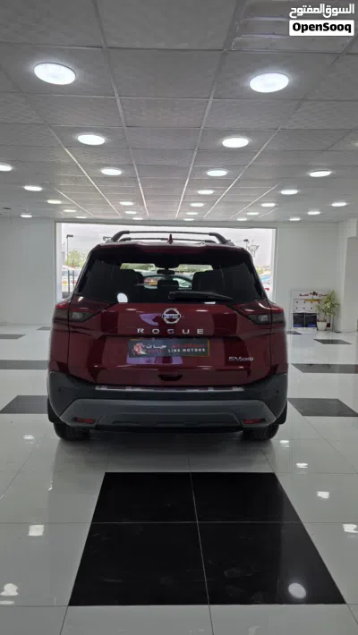 نيسان روج SV 2