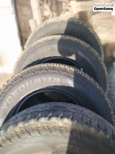 للبيع تواير رنج 17استخدم بسيط مقاس 265/70 موديل 2024 3