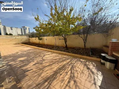 شقة مميزة للبيع في دير غبار 4