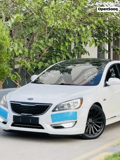 كيا كادينزا Limited 2