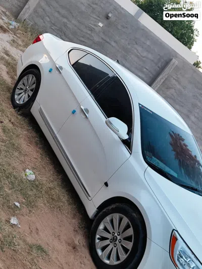 كيا كادينزا Limited 2