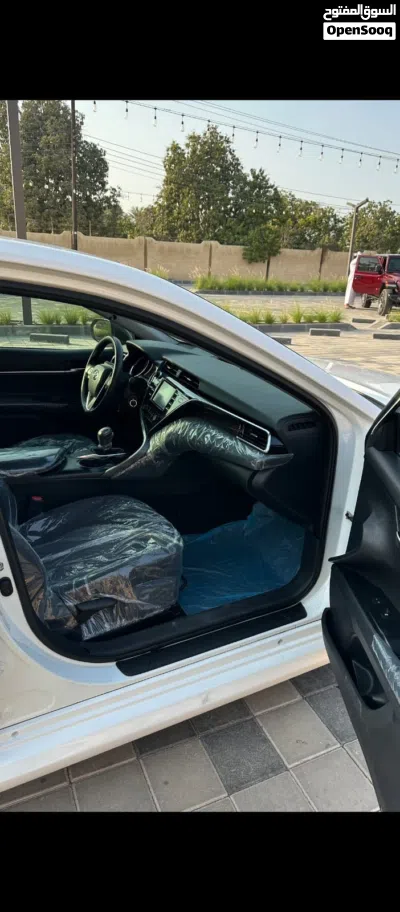 Toyota Camry LE 2