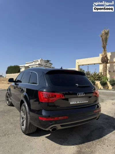 أودي Q7 Standard 2