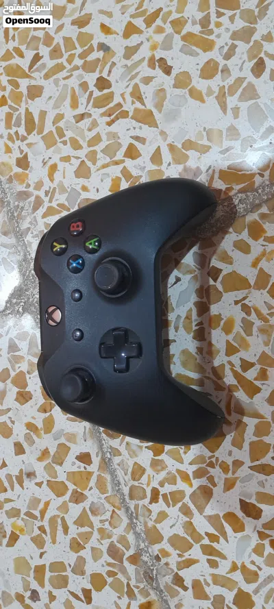 Xbox one x للبيع اقرأ الوصف 4
