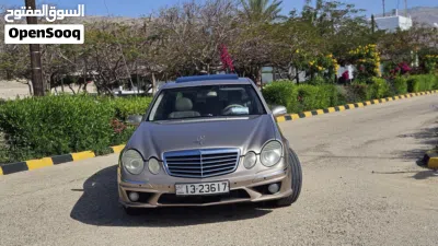 Mercedes Benz E-Class E 200 2