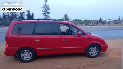 Hyundai Trajet 4