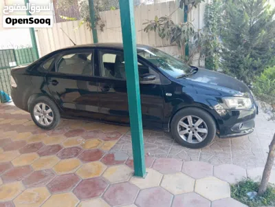 فولكسفاغن بولو Standard 3
