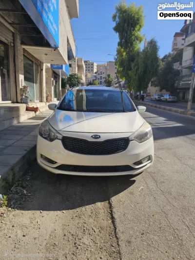 Kia Cerato Standard 4