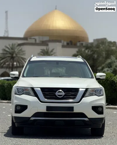 Nissan Pathfinder SL 2
