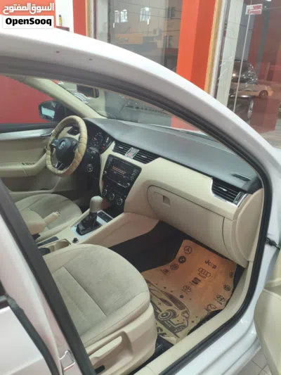 سكودا اوكتافيا Standard 3