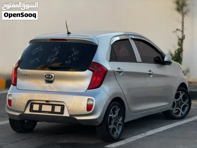 Kia Picanto EX 2