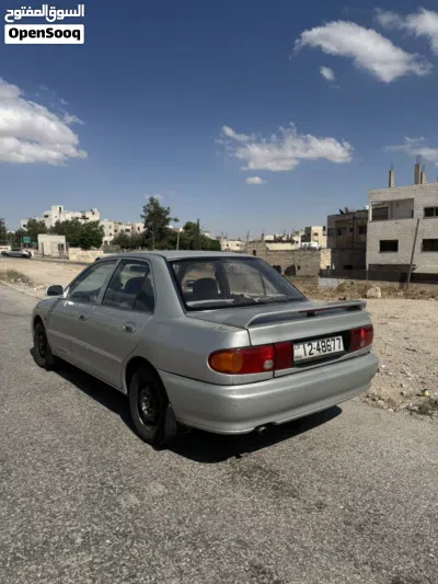ميتسوبيشي لانسر Standard 3
