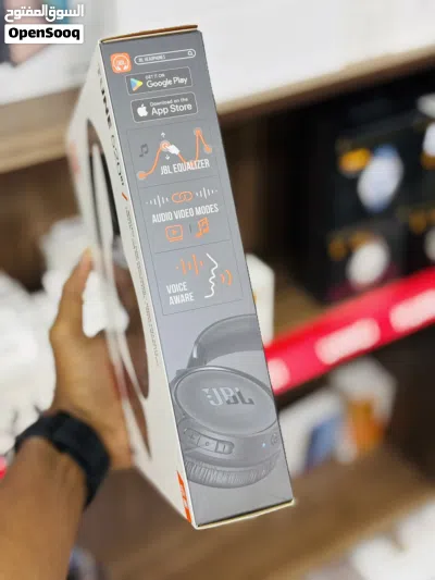 سماعة الميحطية من شركة العملاقة جي بي ال JBL TUNE 520BT 2