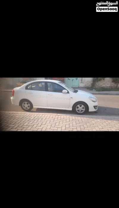 هيونداي اكسنت Standard 4