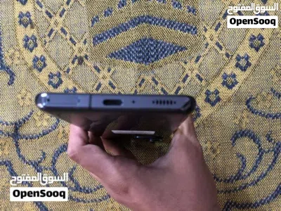 شاومي 90Mi 11 5Gفريم نظيف جدا 128 و 8رام ضمان 3 ايام . 2