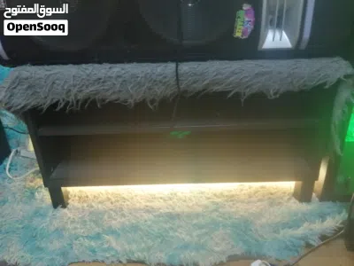 بوفيه مع انارة مخفيه وطاولة شاشه 2