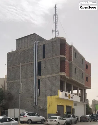 مبني للايجار بدروم + 4طوابق 2