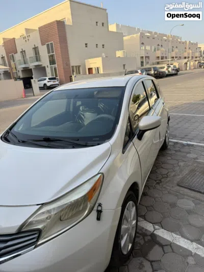 نيسان فيرسا SV 3