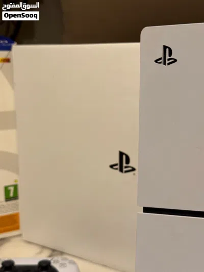 للبيع PlayStation 5 slim نظيف جداً / الوصف مهم 2