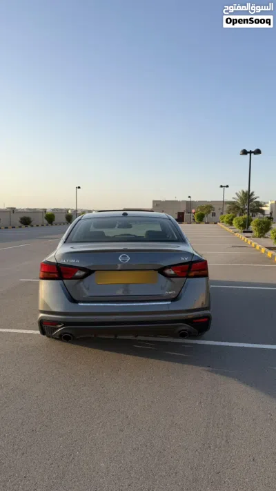 نيسان التيما SV 3