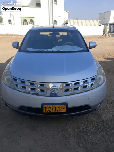Nissan Murano LE 4