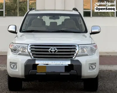 Toyota Land Cruiser GXR 3