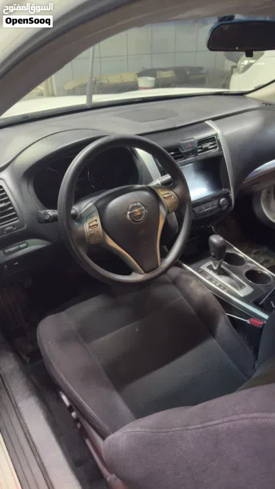 Nissan Altima S 2