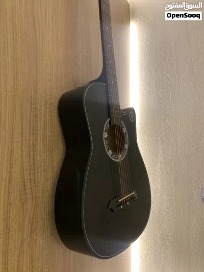جيتار اكوستيك اسود للبيع / Acoustic guitar for sale 2