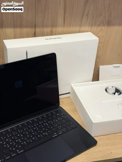 MacBook Air 2026. M5-Chip. 16 RAM. 512 SSD. 13.6-inch 2