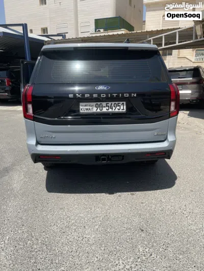 Ford Expedition Limited 4
