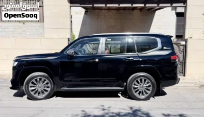 Toyota Land Cruiser VXR 4