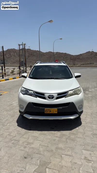 Toyota RAV 4 GXR 2