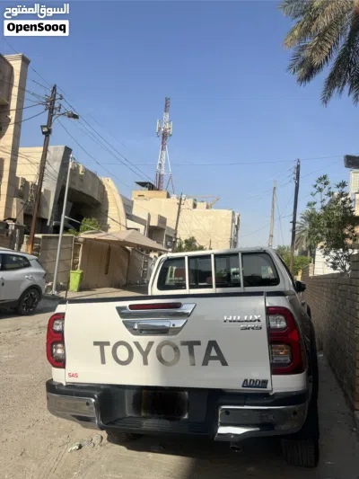 Toyota Hilux GLX 3