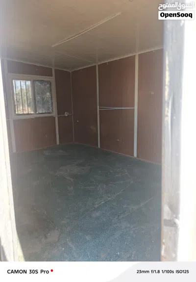 للبيع كرفان عدد 2 بحالة ممتازة ومعزولات 2