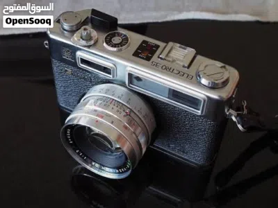 كاميرا أصلية من نوع Yashica Electro 35 3