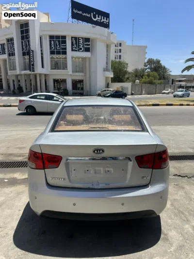 كيا سيراتو EX 3