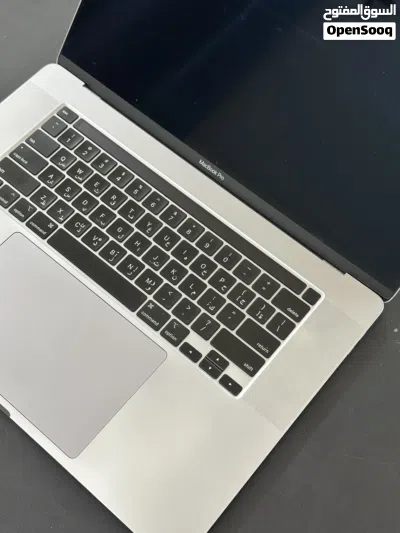 MacBook Pro (16-inch, 2019) 3
