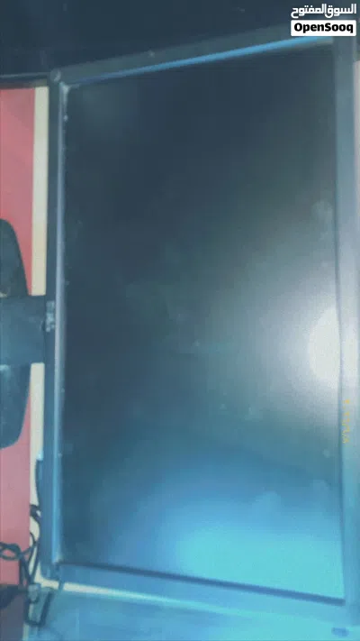 شاشه كمبيوتر نظيفه جدا جدا وبسعر ممتاز 2