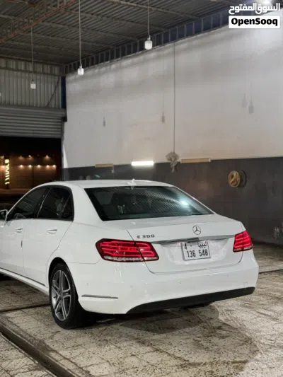 مرسيدس بنز الفئة-E E 300 3