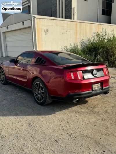 Ford Mustang GT 3