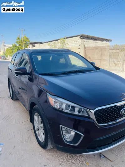 Kia Sorento EX 2