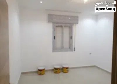 شقة الايجار السكني دور التاني باب خاص في حي دمشق جهة قصور الضيافة 2